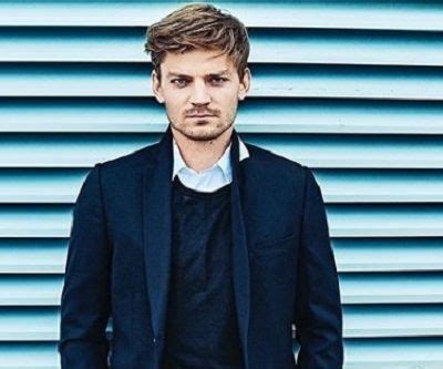 He tripped on the goddamn covers. David Goffin Height, Weight, Age, Wife, Biography, Net worth & Family