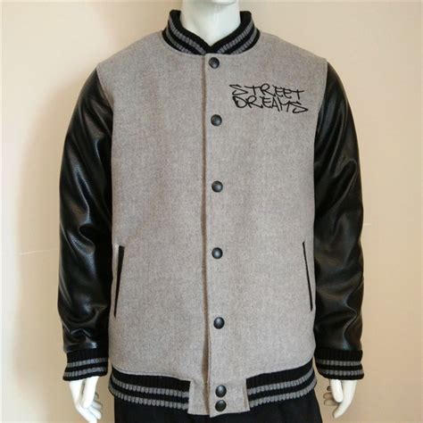 China Custom Embroidered Padded Wool Varsity Jackets With Tackle Twill