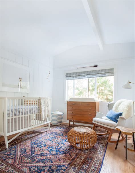 This contemporary rocking chair design sports a clean, modern look and boasts an aesthetic that is equal parts graceful and comfortable. Innovative rocking chair nursery in Nursery Contemporary ...