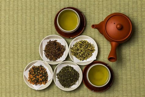 玉露と煎茶の違いとは？5分でわかる日本茶（緑茶）の種類 お茶のソムリエ
