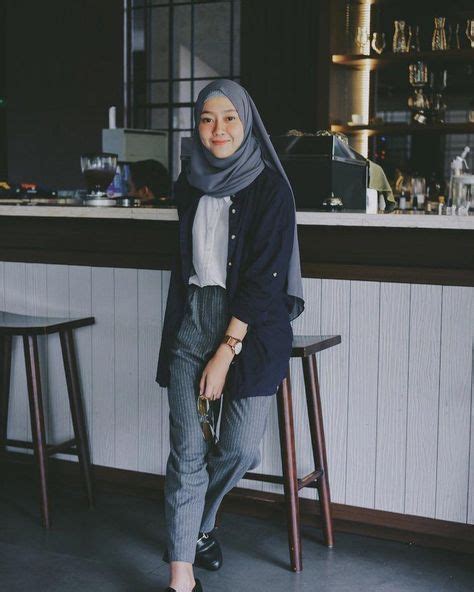Baju yang cocok untuk wanita gemuk, ini 15 referensi buat kamu! 30+ Best Ideas For Style Hijab Remaja Gemuk | Casual hijab ...