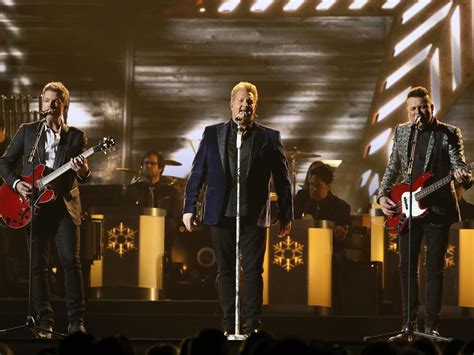 Rascal Flatts Vince Gill Carly Pearce Michael Ray And More To Perform
