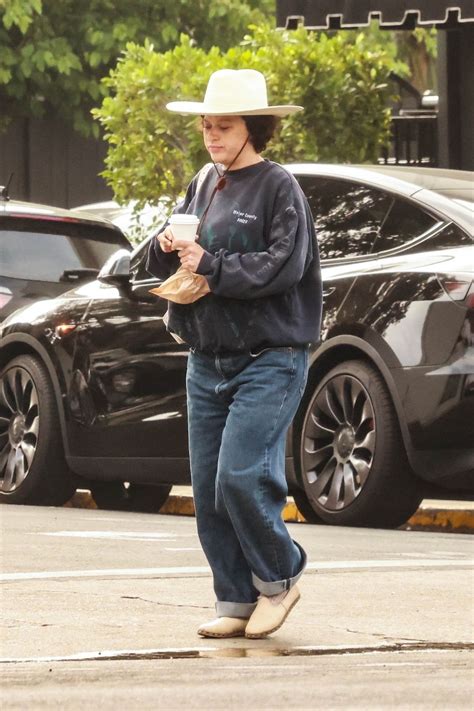 Alia Shawkat - Out in Los Feliz 04/28/2023 • CelebMafia