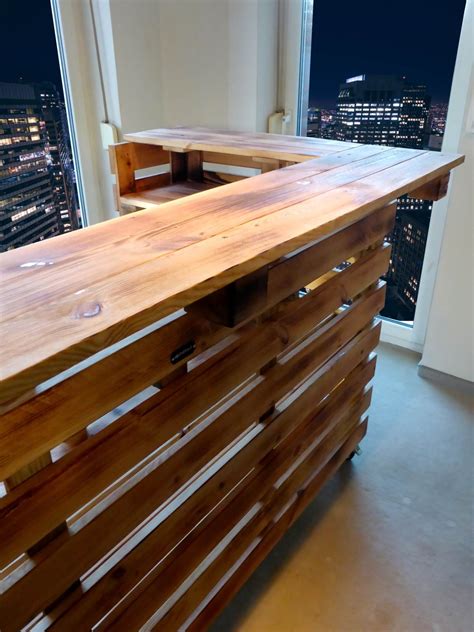 Hallo zusammen, ich würde gerne einen tresen/eine bar bauen. Paletten Bar / Paletten Tresen - Palettery.de