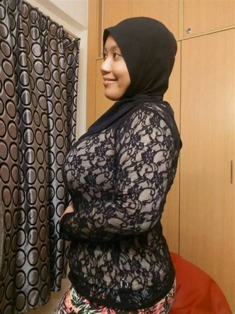 Ashpika123456 Maintapsedaps Isteri Melayu Tetek Mantapbadan Sedapberminat Nak Gangbang Dia