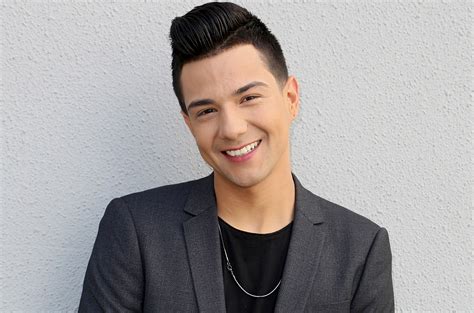 Is Luis Coronel single? Bio: Net Worth, Son, Brother, Family, Parents