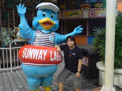 However, this new malaysia instagram account is verified, which is very difficult for accounts on instagram, especially for a brand new account. Sunway Lagoon, Malaysia | Character, Disney characters, Disney