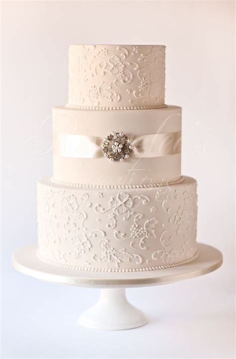 Blue buttercream peony wedding cake tutorial for american cake decorating magazine. Pin on wedding cakes