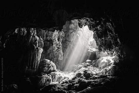 Light Rays In Dark Cave Cave Photography Dark Cave Cave Photos