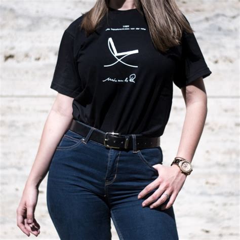Alibaba.com offers comprehensive chair t shirt options for saving money on these comfortable, breathable clothes made from pure cotton, polyester. BARCELONA CHAIR T-SHIRT