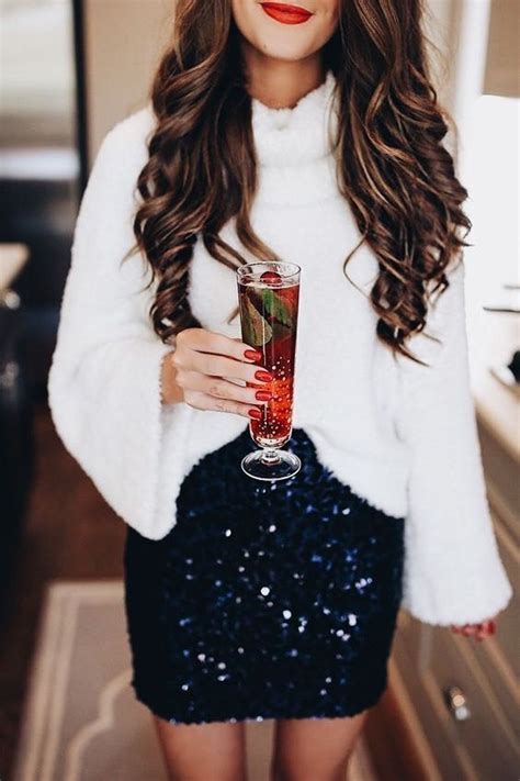56 Awesome Christmas Party Outfits To Copy In 2020 Holiday Outfits