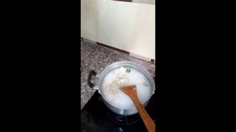 Resepi bubur ayam yang akan kami kongsikan kali ini datang daripada azwa muhammad‎ di laman facebok. RESEPI BUBUR AYAM MCD (LAVEERA ASIA) - YouTube
