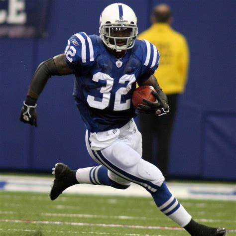 Edgerrin james photos appears in: The Official Website of the Indianapolis Colts