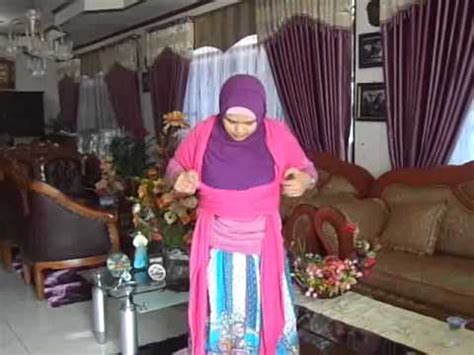 Dengan kreatifitas si pembuat, baju batik menjadi. KAIN BATIK GENDONGAN BAYI - kain batik