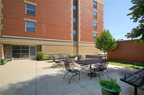 Check spelling or type a new query. Senior Suites of Bridgeport | Chicago, IL | Reviews ...