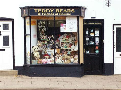 Gift them a huggable teddy bear dog, or a combination of a teddy bear with roses. Teddy bear shop at Bourne, Lincolnshire © Rex Needle ...