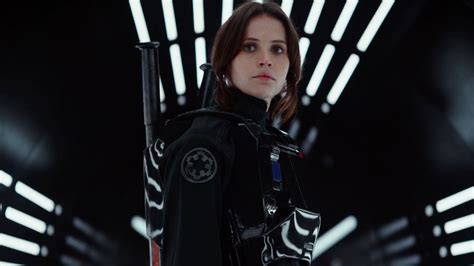 Felicity Jones Wants To Bring Her Star Wars Character Jyn Erso Back For