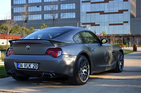 The z4's interior is typically bmw: Connaissez-vous la très relookée Z4 AC Schnitzer