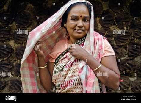 Indian Village Woman Hi Res Stock Photography And Images Alamy