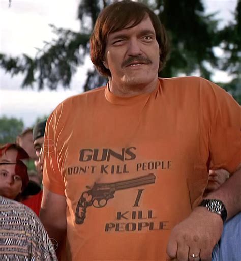 Guns Dont Kill People I Kill People Happy Gilmore Giant T Shirt