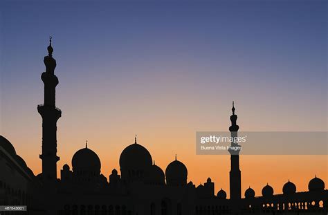 Silhouette Of Sheikh Zayed Mosque High Res Stock Photo Getty Images