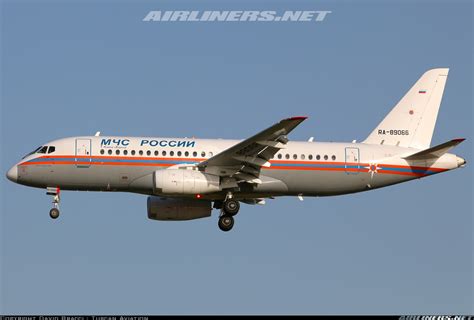 Sukhoi Ssj 100 95b Lr Superjet 100 Rrj 95b Mchs Rossii Russia