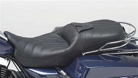 Corbin harley davidson road king seat. Harley Davidson Road King 2008 & Up Corbin Close Dual Tour ...