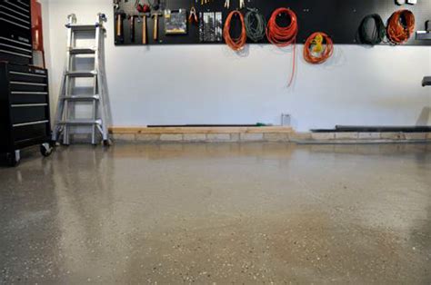 How To Paint An Epoxy Concrete Floor Coating Quikrete Example One