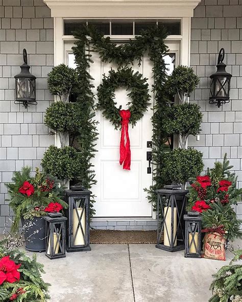 Why not decorate it and place it on the front door? Category: Christmas Decorating Ideas - Home Bunch Interior ...