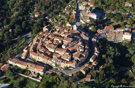 Caisse d'allocations familiales du var. Photo aérienne de Ramatuelle - Var (83)