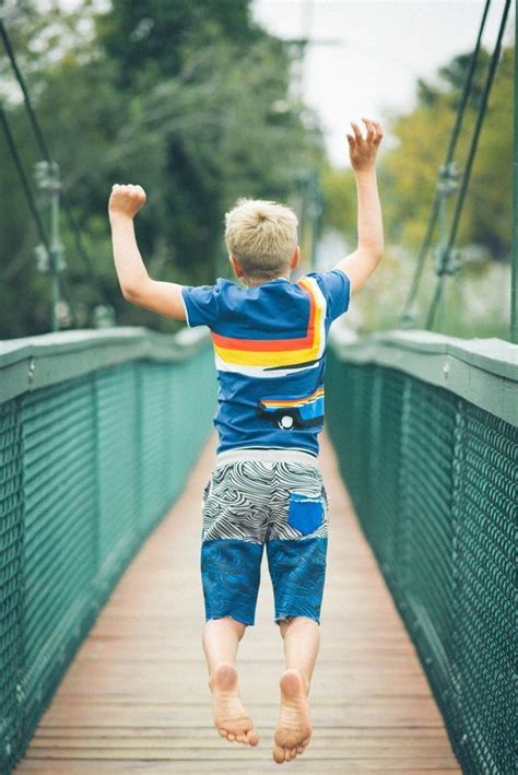 J aime Les Garçons Jeunes Garçons Pieds Nus Enfant Photographie Garçons Mode Jeune Garçon