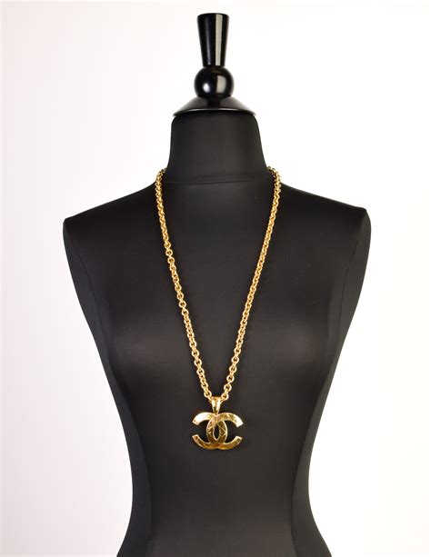 Chanel Vintage Gold Quilted Cc Logo Pendant Necklace From Amarcord