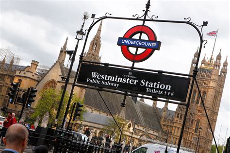 Apollo victoria theatre and buckingham palace are cultural highlights. Best Western Corona | Hotels in London