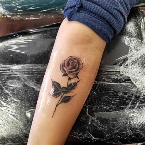 Top 71 Best Small Rose Tattoo Ideas 2021 Inspiration Guide Small