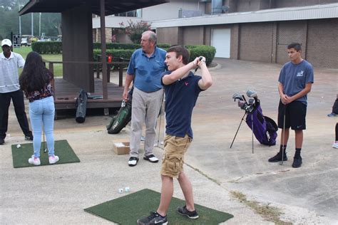 El Dorado News Times El Dorado School District Offers New Golf Elective