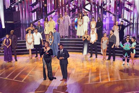Dwts Recap 2 Pairs Receive Perfect Scores On Prom Night