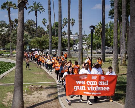 everytown on twitter this national gun violence awareness day and wearorange weekend people