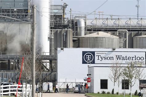 Tyson Fires 7 At Iowa Pork Plant After Covid Betting Probe