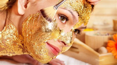 We Tried It The Luxurious Gold Face Mask Trend Rachael Ray Show