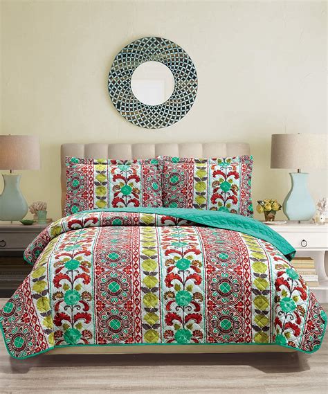 The best quilt sets for a cozy night's sleep, according to textile experts. Woven Trends Bedding: 3 Piece Printed Reversible Quilt Set ...