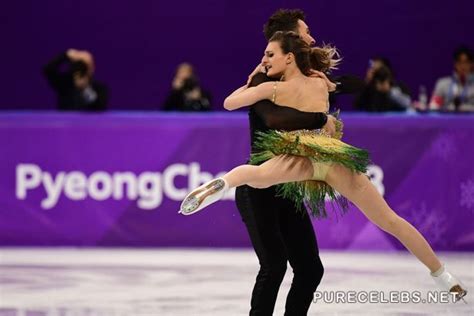 Gabriella Papadakis Nipple Slip Moment During 2018 Winter Olympics