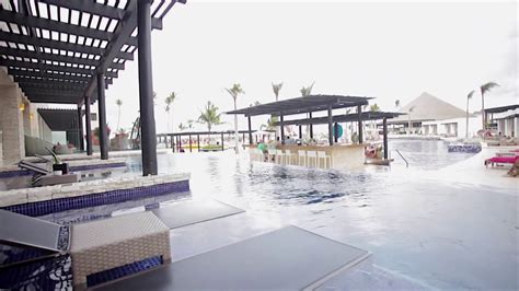 Royalton Chic Punta Cana Diamond Club Luxury Junior Suite Swim Out