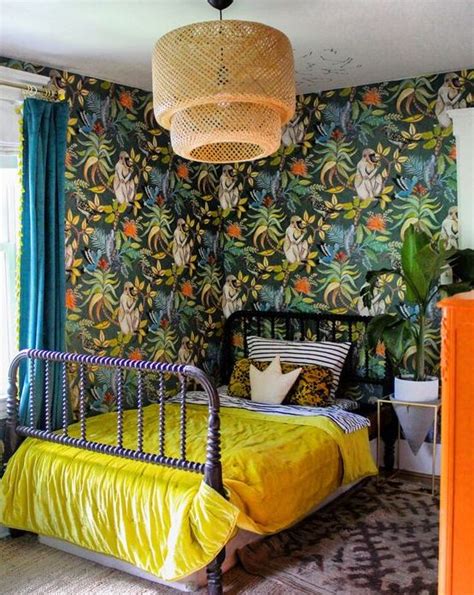 30 Maximalist Bedroom Decor Ideas That Wow Shelterness