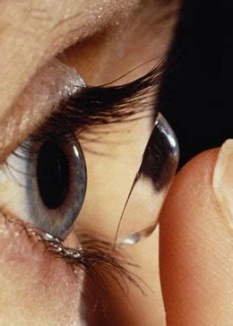 Kakfie pun tak tahu nak start cerita ni macam mana. Tips Cara Pemakaian dan Penjagaan Kanta Sentuh (contact ...