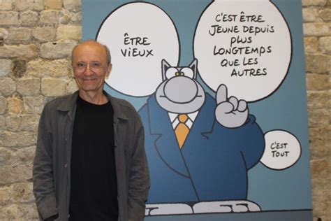 Il est surtout connu pour être l'auteur de la série de bande dessinée le chat. VIDEO - Philippe Geluck et son chat ronronnent à Honfleur ...