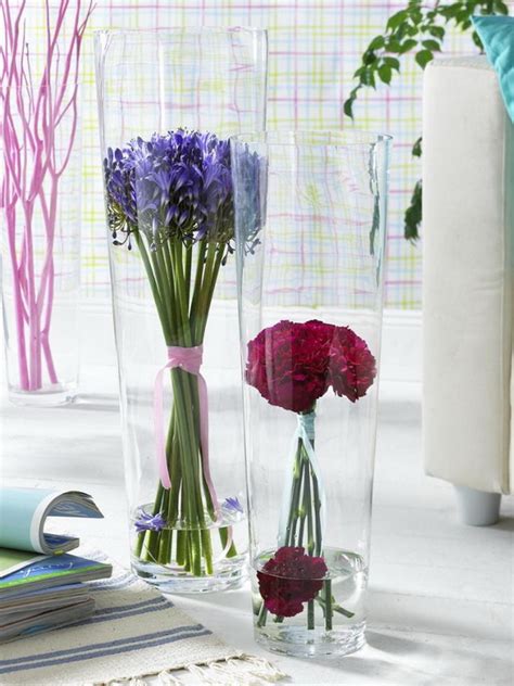 Table of contents 2) ganpati decoration ideas at home with flowers 4) ganapati decorations with drapes & flower bunches decorate with garland strands and make ganapati decoration designs at home impressive with. Gorgeous Single Flower Decoration Ideas To Celebrate ...