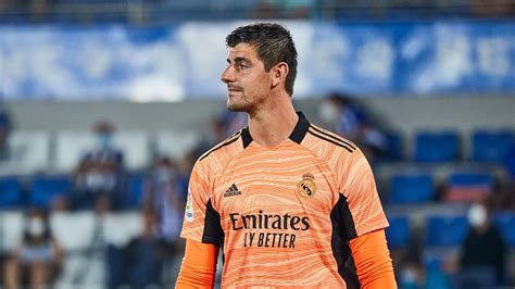 Football News Thibaut Courtois Real Madrid Goalkeeper Signs New Five