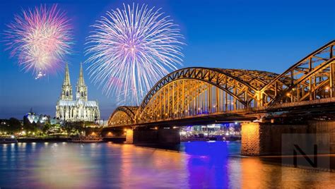 Supports windows 10, 8, 7, vista. Windows 10 Theme: Celebrate 2020 with Microsoft's ...