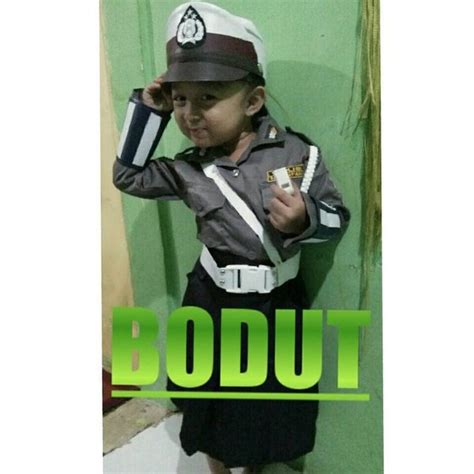Model anak pake baju polisi untuk editing ~ baju polisi anak perempuan hij… model. Model Anak Pake Baju Polisi Untuk Editing - Https ...