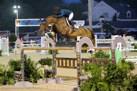 Kelley Farmer And Jeff Gogul Claim Top Prizes In Ushja Hunter Derbies